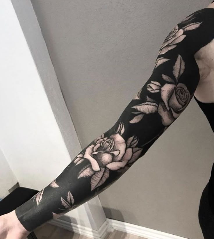 Discover Bold Blackout Tattoo Ideas 2025: Full Sleeve, Geometric, Abstract, with White Ink