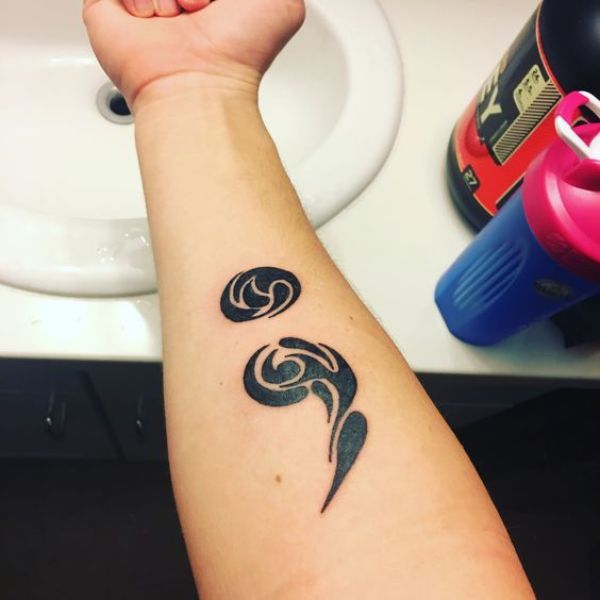 30 Stunning Semicolon Tattoo Ideas for 2025: Minimalist, Butterfly, Floral, Heart &#038; More