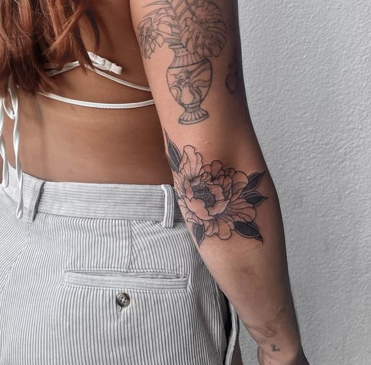 25 Ideas Peony Tattoo 2025: Stunning Designs &#038; Styles to Inspire Your Next Ink