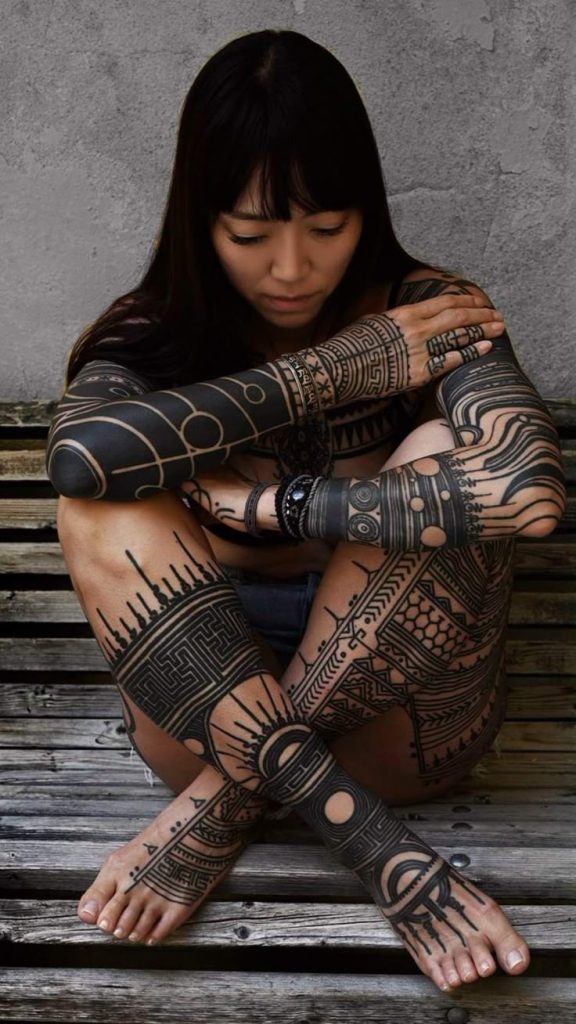 Discover Bold Blackout Tattoo Ideas 2025: Full Sleeve, Geometric ...
