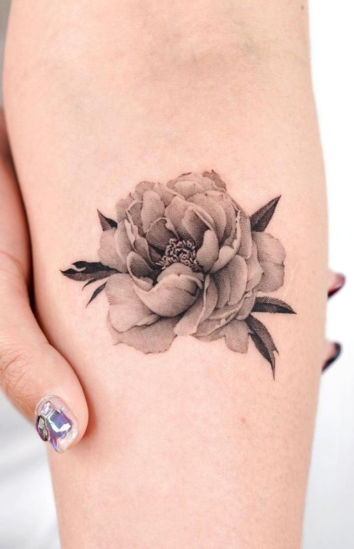 25 Ideas Peony Tattoo 2025: Stunning Designs &#038; Styles to Inspire Your Next Ink