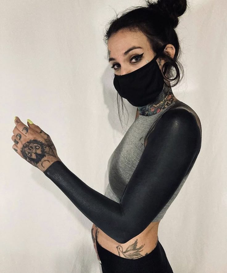 Discover Bold Blackout Tattoo Ideas 2025: Full Sleeve, Geometric, Abstract, with White Ink
