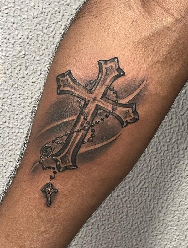 26 Unique Cross Tattoo Designs for 2025: Ideas for Men &#038; Women