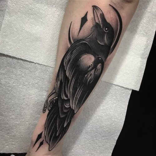 28 Unique Crow Tattoo Ideas 2025 – Blackwork, Traditional, Flying ...
