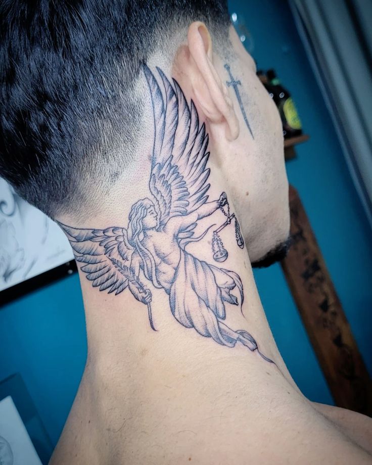 27 Ideas Neck Tattoo 2025: Unique Designs for Men and Women – Side, Front, and Nape of Neck Tattoo