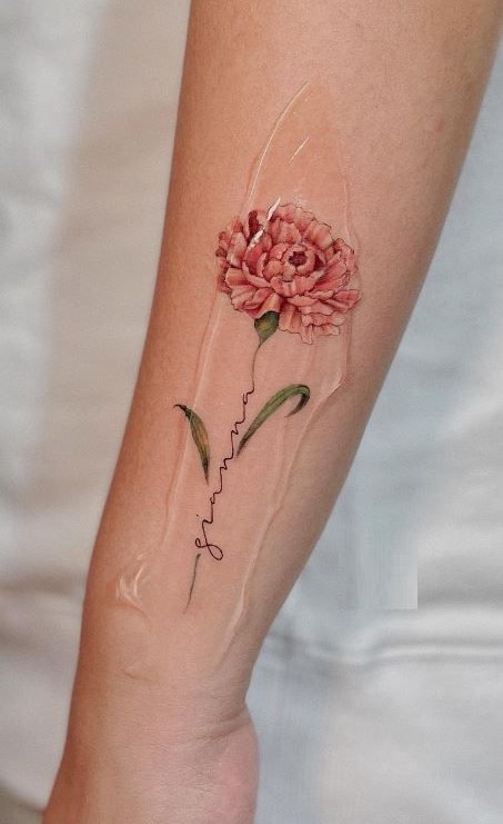 25 Carnation Tattoo Ideas 2025: Traditional Designs for Women, Shoulder, Sleeve, Ankle &#038; More