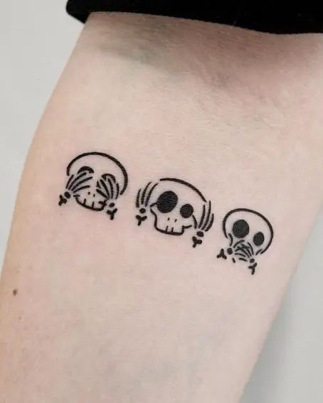 29 Skull Tattoos Ideas 2025 for Men and Women – Unique, Traditional, Feminine, Dark &#038; Mexican Skull Designs