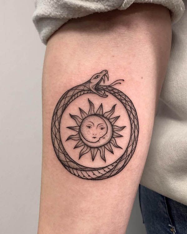 25 Ouroboros Tattoo Ideas 2025: Minimalist, Dragon, FMAB &#038; Traditional Snake Designs