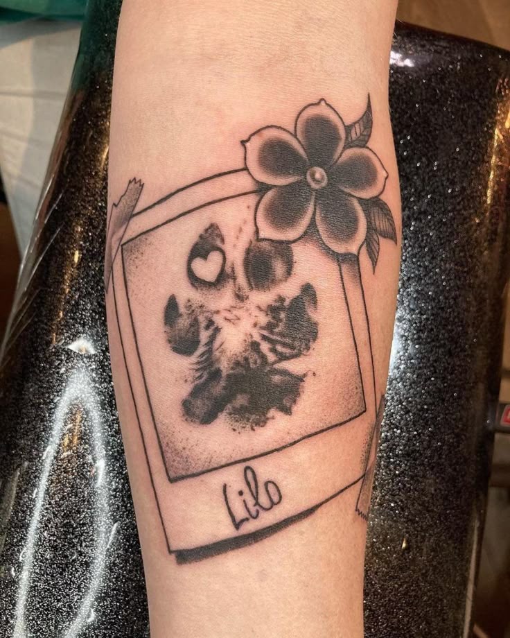 28 Paw Print Tattoo Ideas 2025 for Dog &#038; Cat Lovers – Memorial, Floral, Watercolor, Fine Line