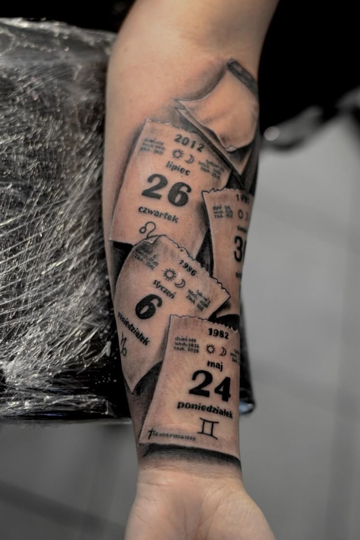 27 Family Tattoo 2025 – Unique Ink for Guys and Gals &#038; Meaningful Ideas
