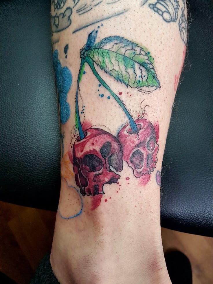 29 Skull Tattoos Ideas 2025 for Men and Women – Unique, Traditional, Feminine, Dark &#038; Mexican Skull Designs