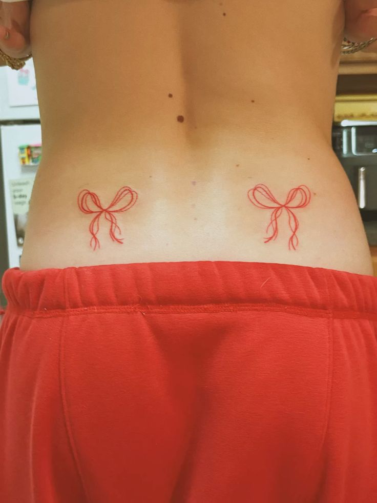 Find Out More on 29 Tramp Stamp Tattoo Ideas 2025: Cute, Dainty, Gothic &#038; Y2K Lower Back Designs