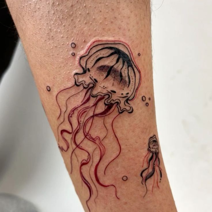 30 Jellyfish Tattoo 2025 Designs with Meaning and Style Flowing