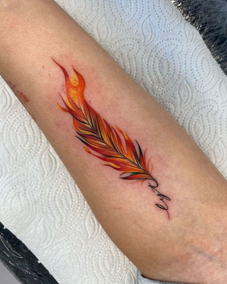 28 Feather Tattoo Ideas 2025: Fine Line, Mandala, Native American, Black, Simple &#038; Meaningful Designs