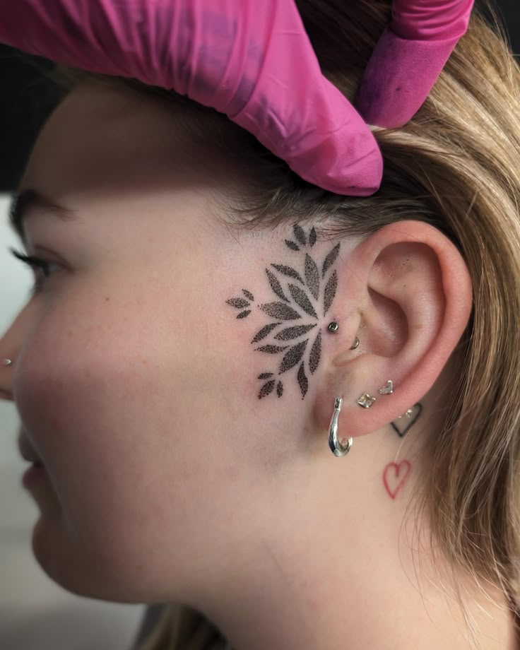 25 Face Tattoo Ideas 2025 Bold, Symbolic &#038; Unforgettable Ink