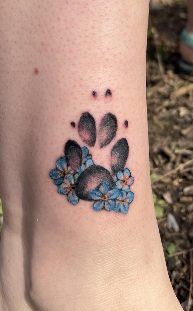28 Paw Print Tattoo Ideas 2025 for Dog &#038; Cat Lovers – Memorial, Floral, Watercolor, Fine Line