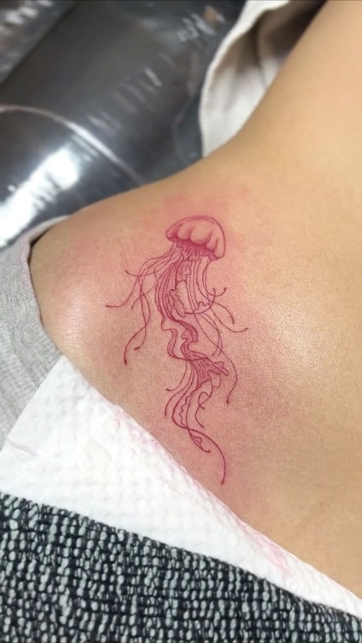 30 Jellyfish Tattoo 2025 Designs with Meaning and Style Flowing
