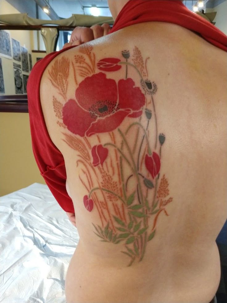 28 Poppy Tattoo Ideas 2025 for Women &#038; Men – Fine Line, Traditional, Minimalist &#038; Bold Red Floral Designs