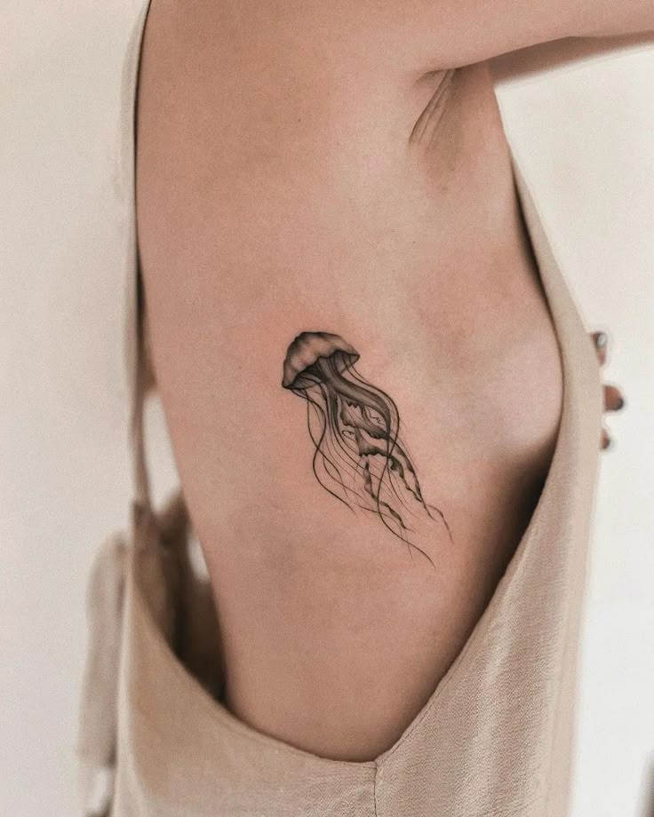 30 Jellyfish Tattoo 2025 Designs with Meaning and Style Flowing