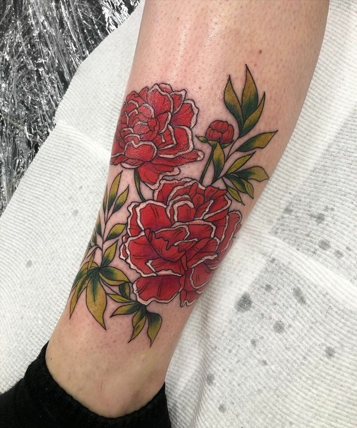 25 Carnation Tattoo Ideas 2025: Traditional Designs for Women, Shoulder, Sleeve, Ankle &#038; More