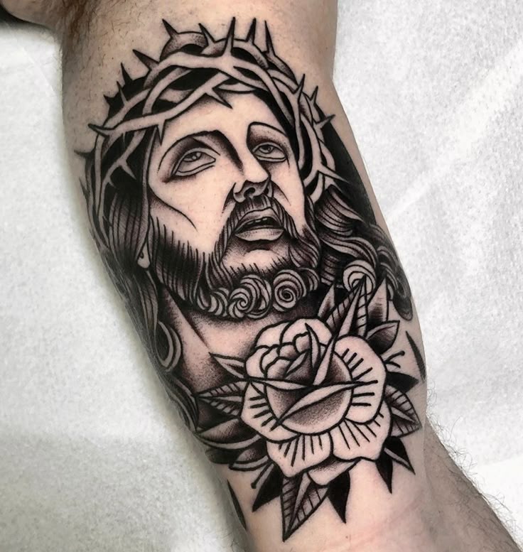 25 Jesus Tattoo Ideas 2025: Sacred Heart, Virgin Mary, Fine Line, Sleeve for Women, Back, Forearm