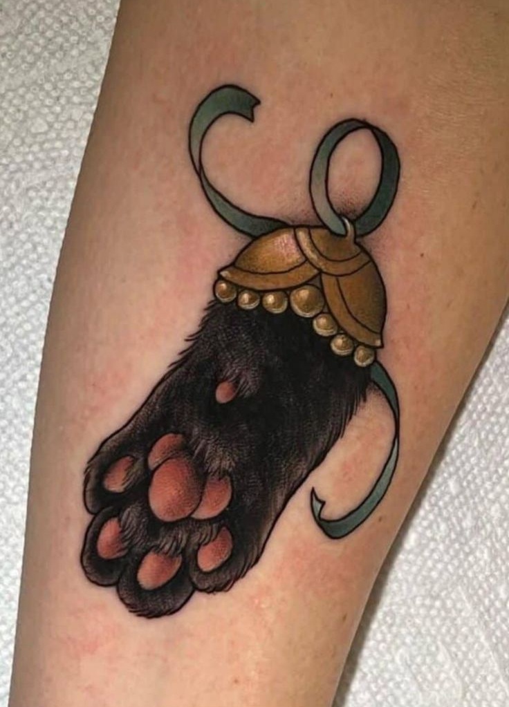 28 Paw Print Tattoo Ideas 2025 for Dog &#038; Cat Lovers – Memorial, Floral, Watercolor, Fine Line