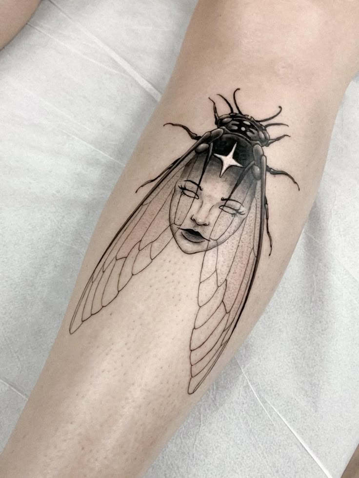 30 Blackwork Tattoo Ideas 2025 for Men &#038; Women – Bold Sleeve, Flash, Coverup &#038; Arm Design