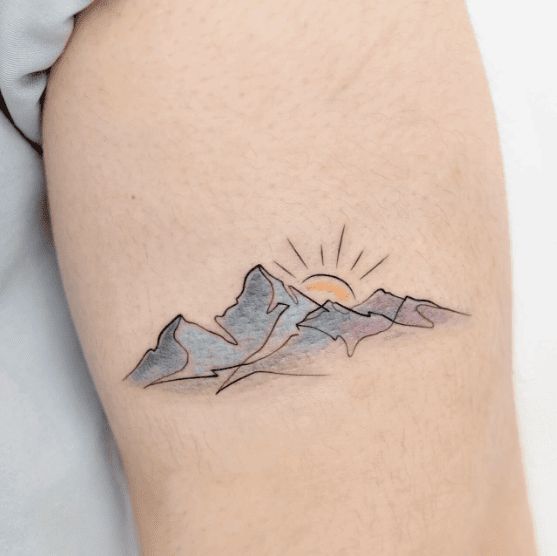 27 Ideas Mountain Tattoo Ideas 2025: Minimalist, Geometric, Fine Line &#038; Sleeve Designs