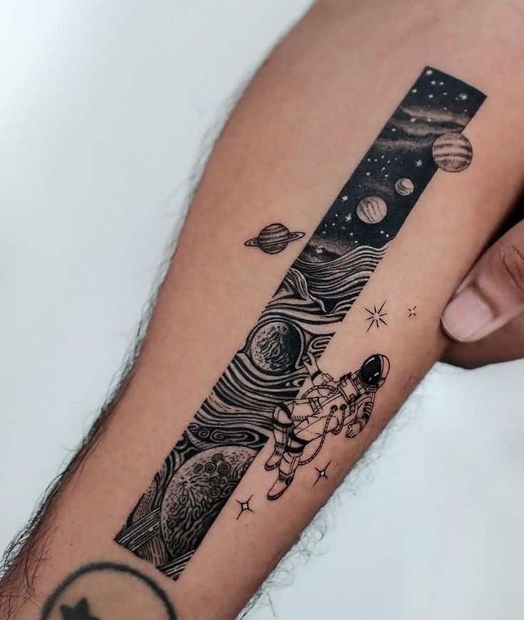 27 Space Tattoo Ideas 2025 for Women and Men – Galaxy Sleeve Designs, Minimalist Forearm Art