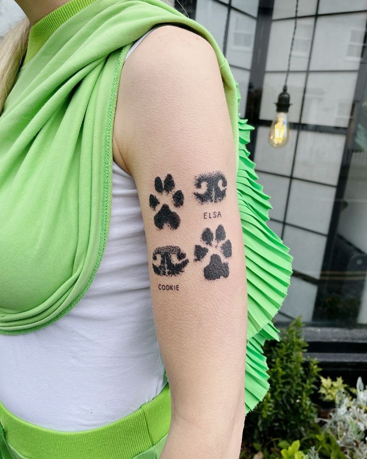 28 Paw Print Tattoo Ideas 2025 for Dog &#038; Cat Lovers – Memorial, Floral, Watercolor, Fine Line