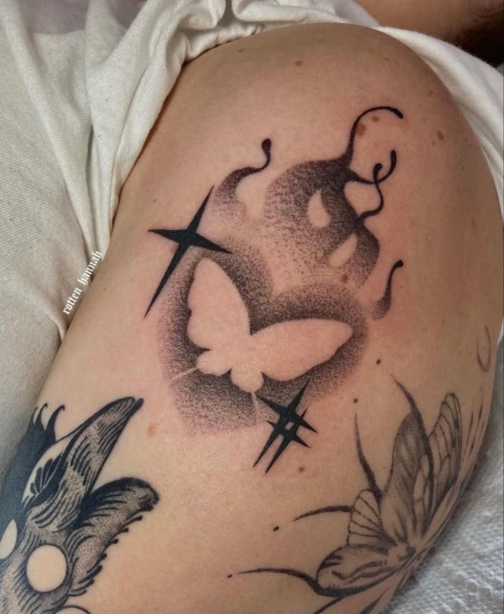 30 Blackwork Tattoo Ideas 2025 for Men &#038; Women – Bold Sleeve, Flash, Coverup &#038; Arm Design