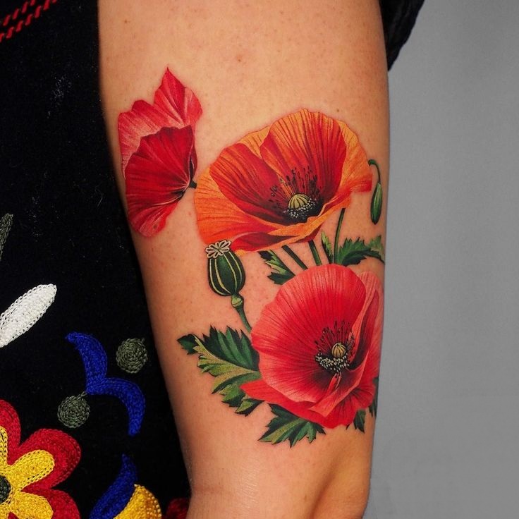 28 Poppy Tattoo Ideas 2025 for Women &#038; Men – Fine Line, Traditional, Minimalist &#038; Bold Red Floral Designs