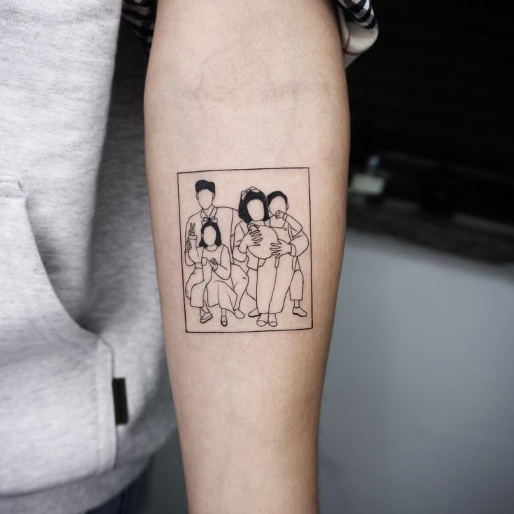 27 Family Tattoo 2025 – Unique Ink for Guys and Gals &#038; Meaningful Ideas