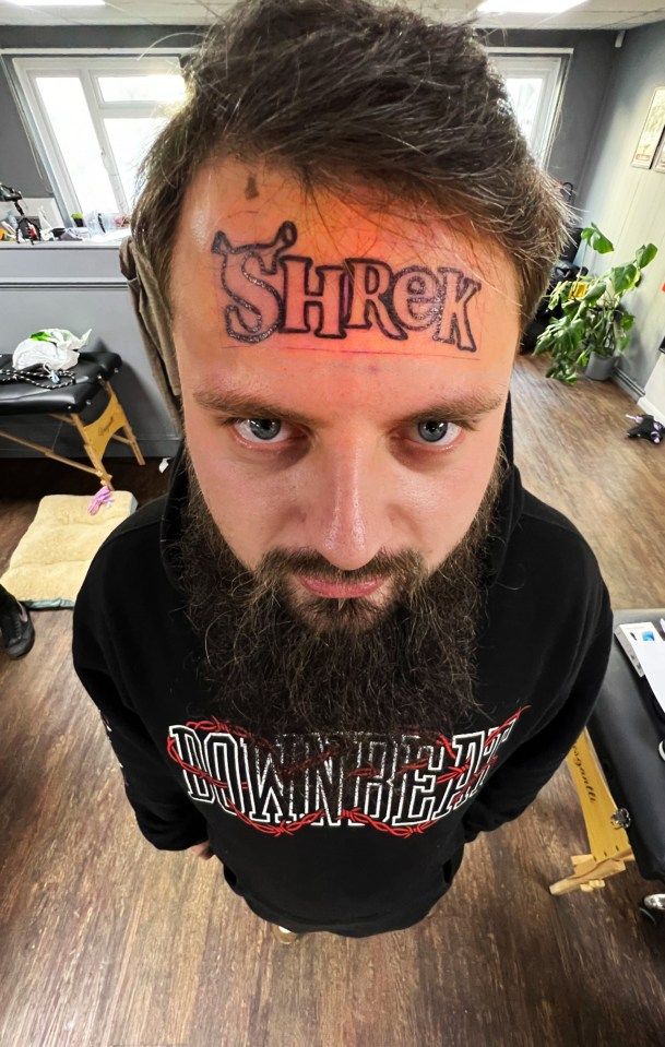 25 Face Tattoo Ideas 2025 Bold, Symbolic &#038; Unforgettable Ink