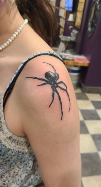 26 Shoulder Tattoo Ideas 2025 Women and Men &#8211; Ornamental, Fine Line, Eagle, Stencil, and More