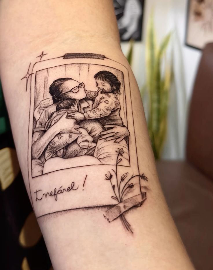 Mom Tattoos Ideas 2025: Fresh Tattoos Ideals of Daughter, Son, Traditional, Simple, and Grief Inkige