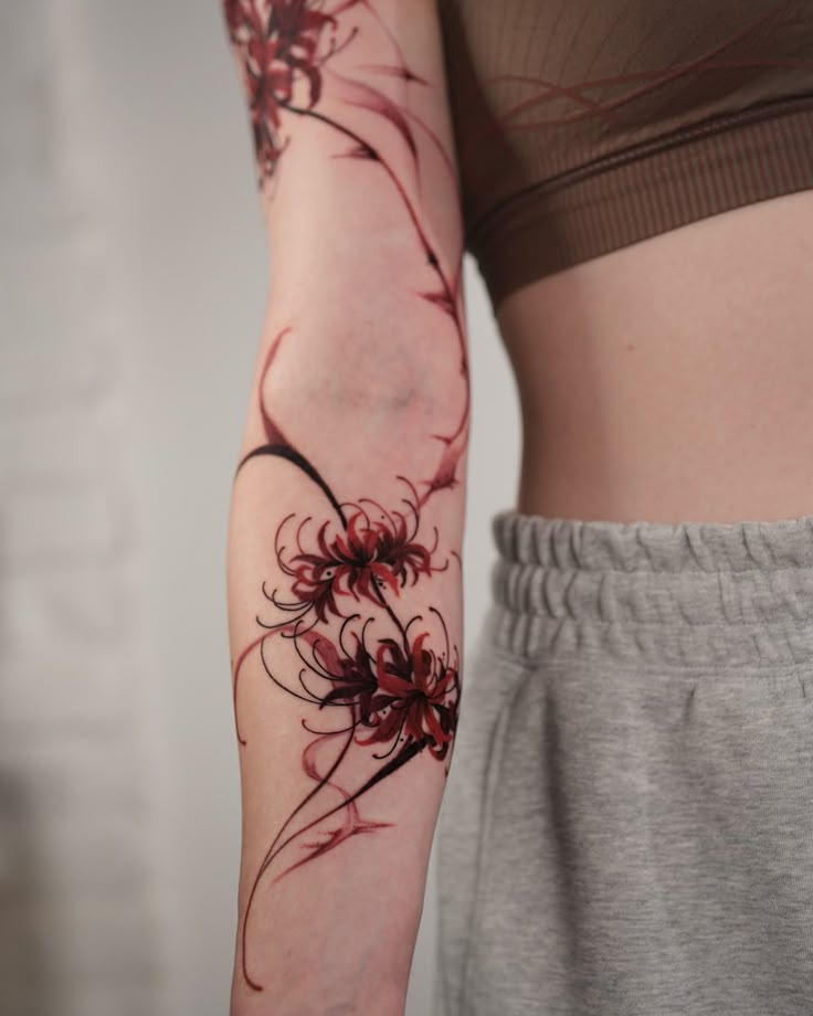 Spider Lily Tattoo 30 Ideas 2025 with Traditional Japanese Design, Arm Sleeve, Abstract Meaning