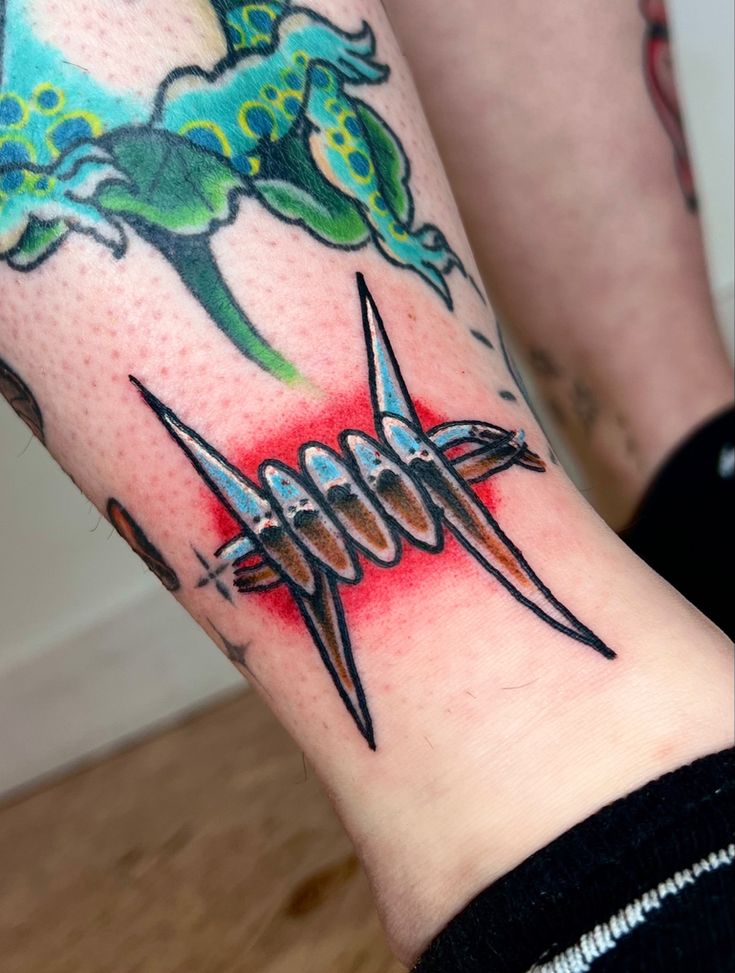 Barbed Wire Tattoo Ideas 2025: Bold Designs for Women and Men Featuring Hearts, Skulls and More