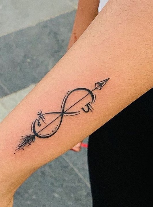 28 Arrow Tattoo Ideas 2025 for Women &#038; Men – Meaningful Designs &#038; Friendship Tattoos