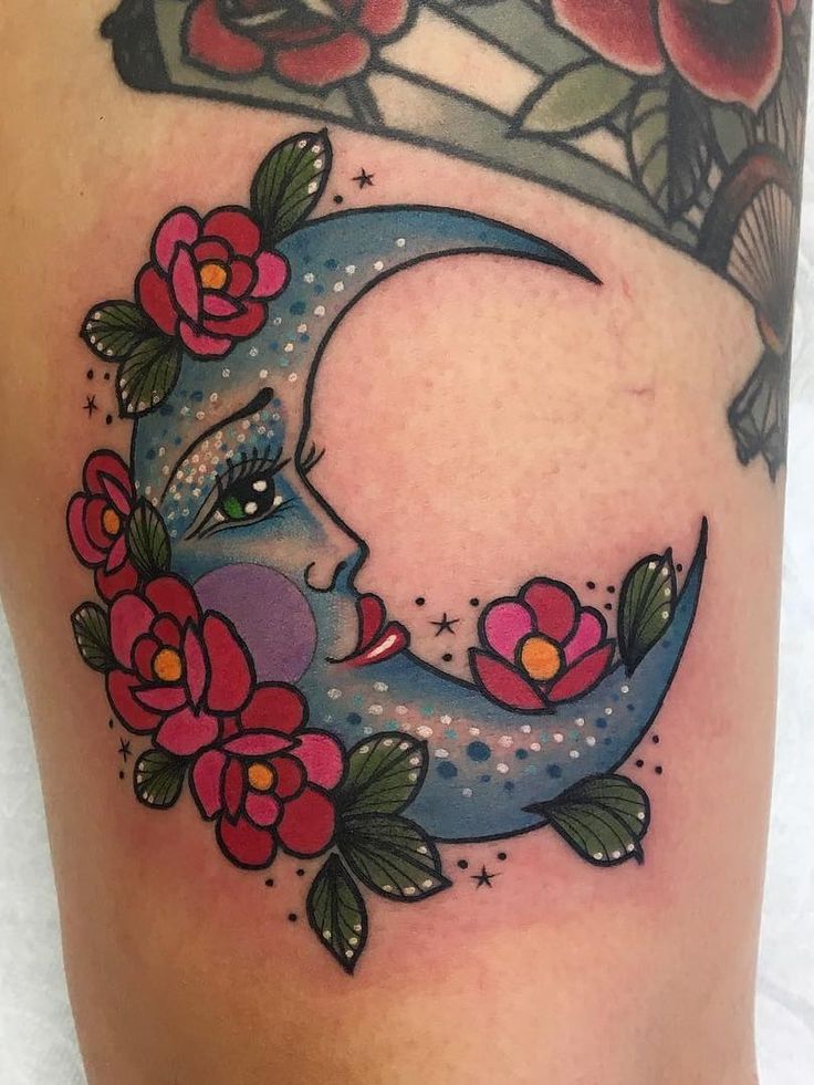 26 Crescent Moon Tattoo Designs 2025: Fine Line, Stencil, Stars, Lotus, Waxing, Waning, American Traditional