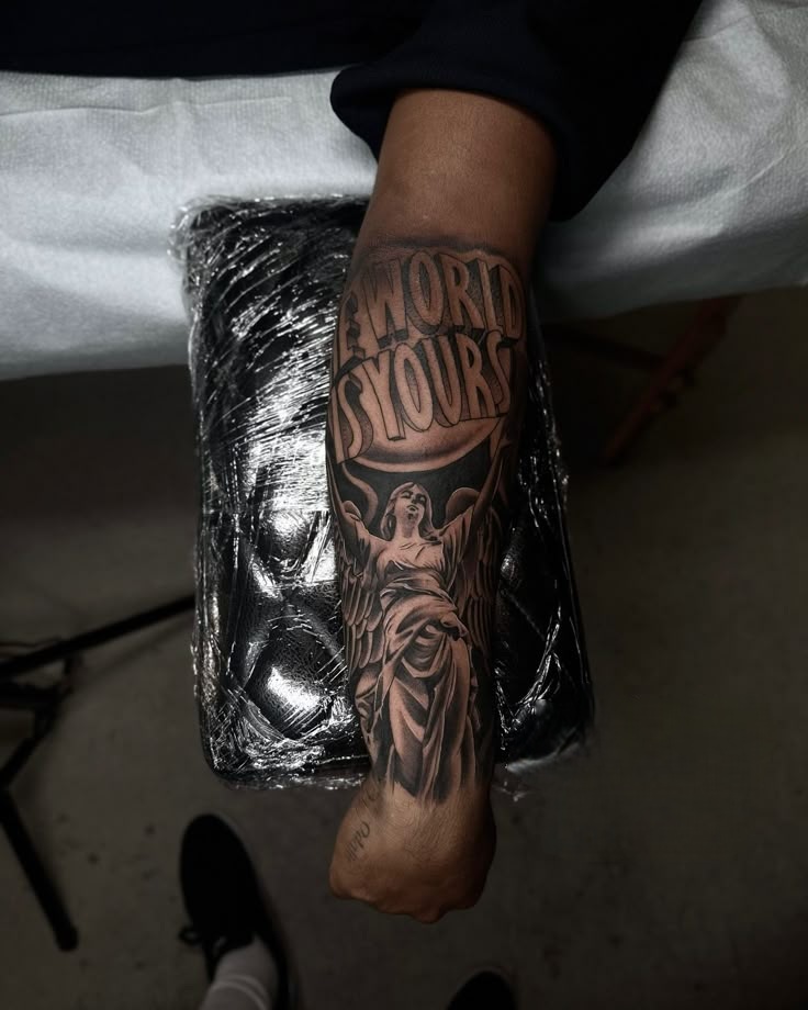 25 The World Is Yours Tattoo Ideas 2025: Scarface Designs, Forearm, Leg &#038; Women Tattoos