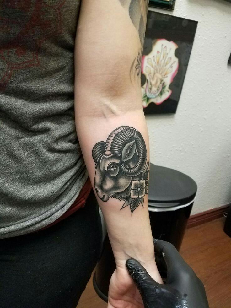 25 Aries Tattoo Ideas 2025 for Men &#038; Women – Unique Minimalist Designs, Zodiac Symbols