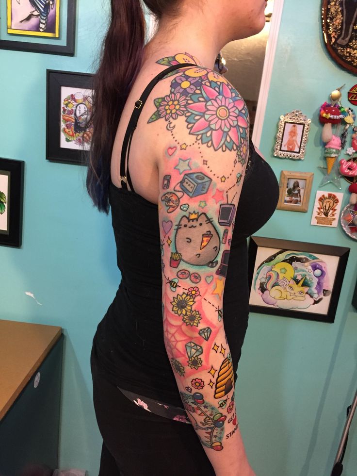 26 Shoulder Tattoo Ideas 2025 Women and Men &#8211; Ornamental, Fine Line, Eagle, Stencil, and More