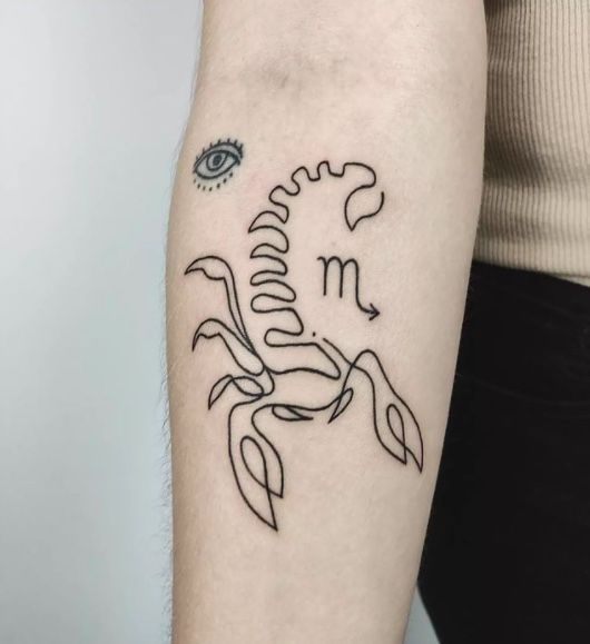 29 Scorpio Tattoo Ideas 2025: Unique Designs with Traditional Styles and Feminine Aesthetic