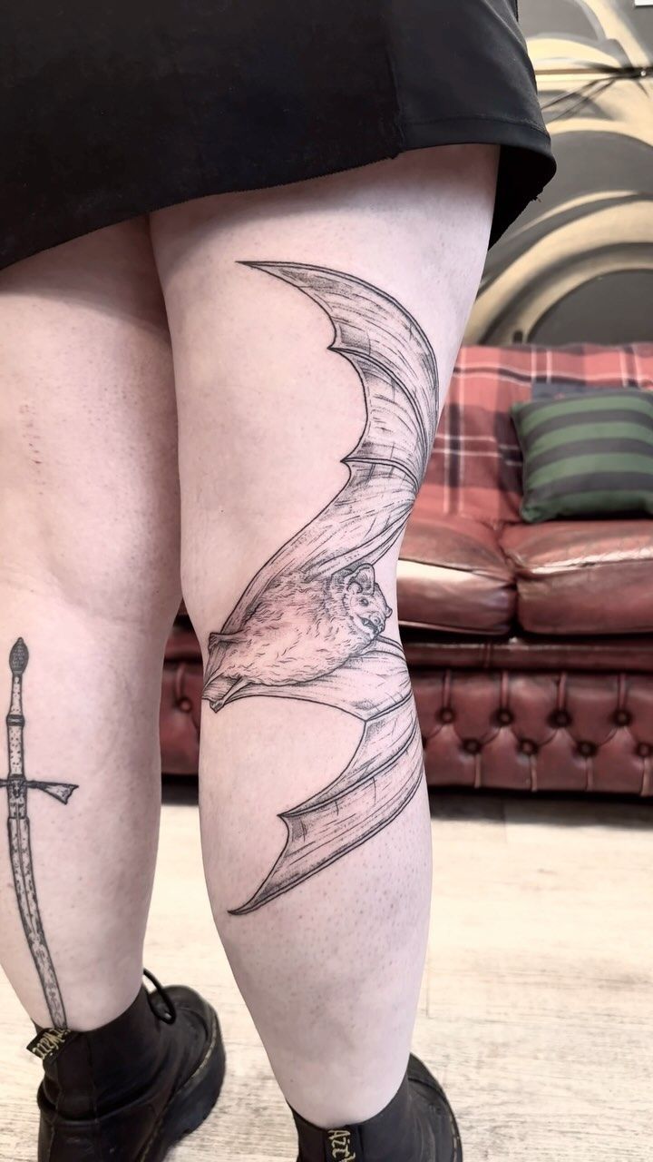 Bat Tattoo 25 Ideas in 2025 – A Collection of Stencil, Gothic, Old School, and Simple Arm and Chest Tattoos