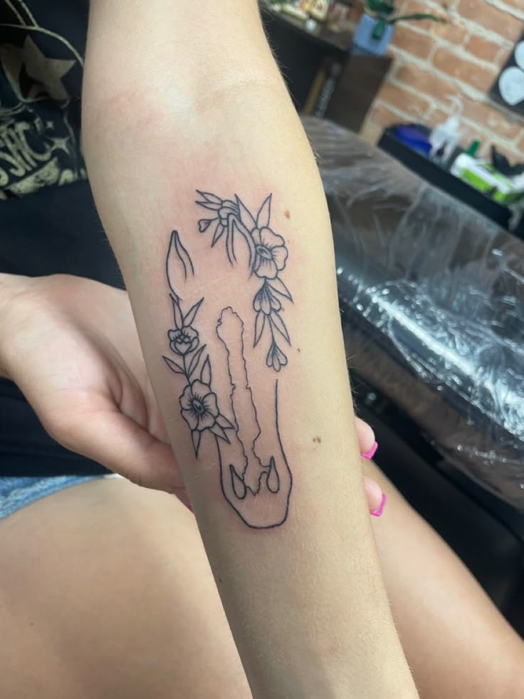 27 Remembrance Tattoos Ideas 2025 for Brother, Dog, Cat, Grandparents, Cousin, Mens &#038; More