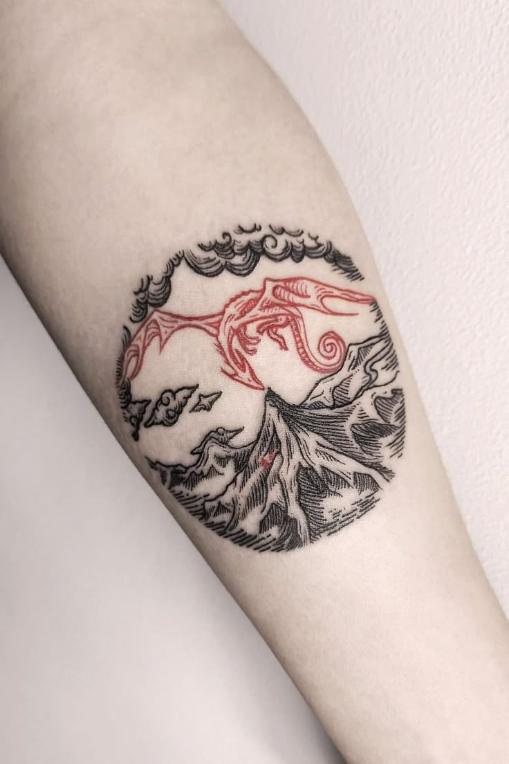 29 Dragon Tattoo Ideas 2025 for Men and Women – Abstract, Realistic, Shoulder and Arm Designs