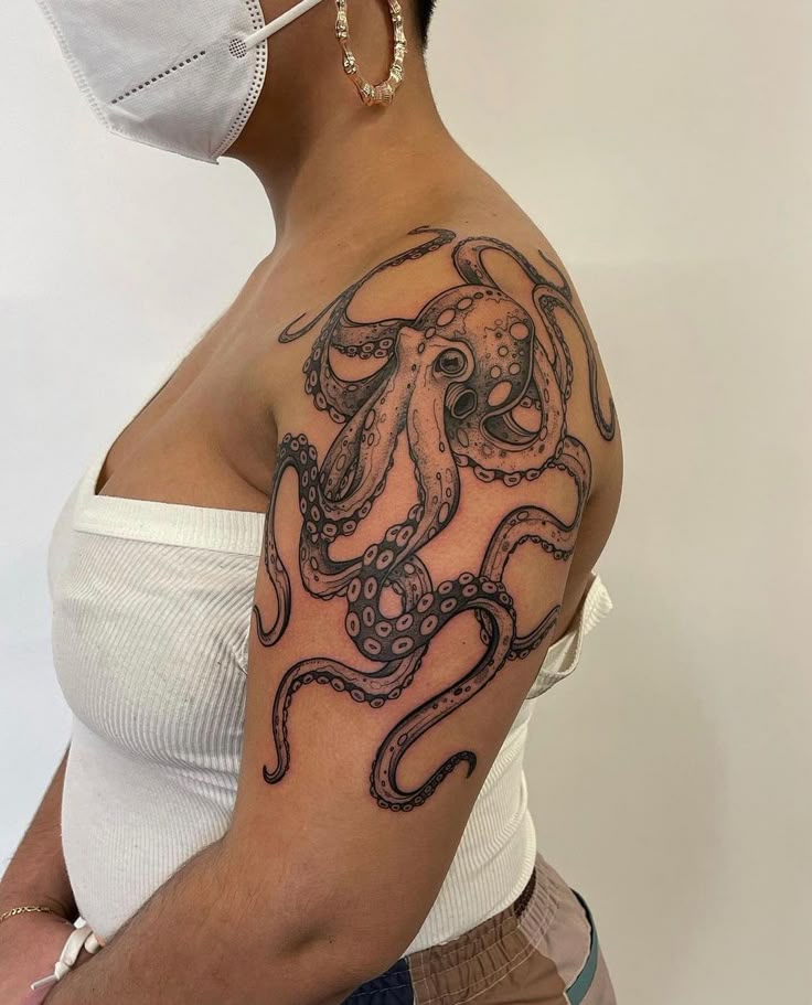 27 Octopus Tattoo Ideas 2025 for Men &#038; Women – Realistic, Sleeve, Leg, Shoulder &#038; Tiny Octopus Designs
