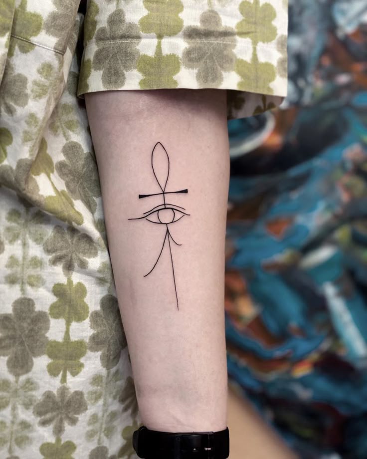 30 Eye of Horus Tattoo Ideas 2025: Design Meaning, Feminine &#038; Men Styles