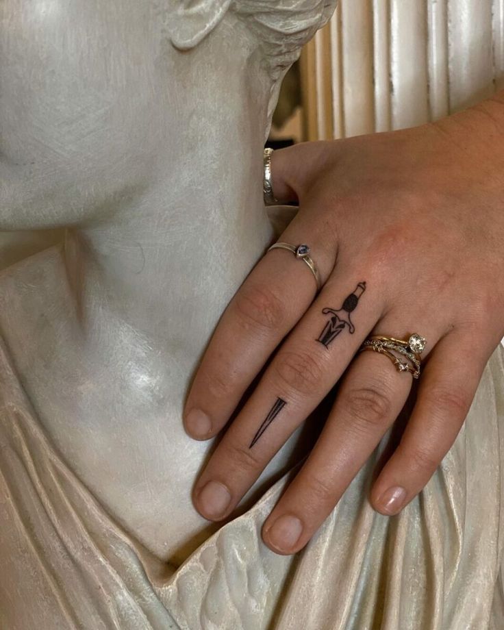 28 Alternatives Symbol Tattoo Ideas, Lettering Tattoo Ideas and Minimalistic Finger Tattoo Ideas 2025